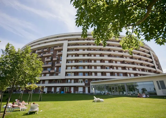 Club 218 Wellness + Panorama Apartment